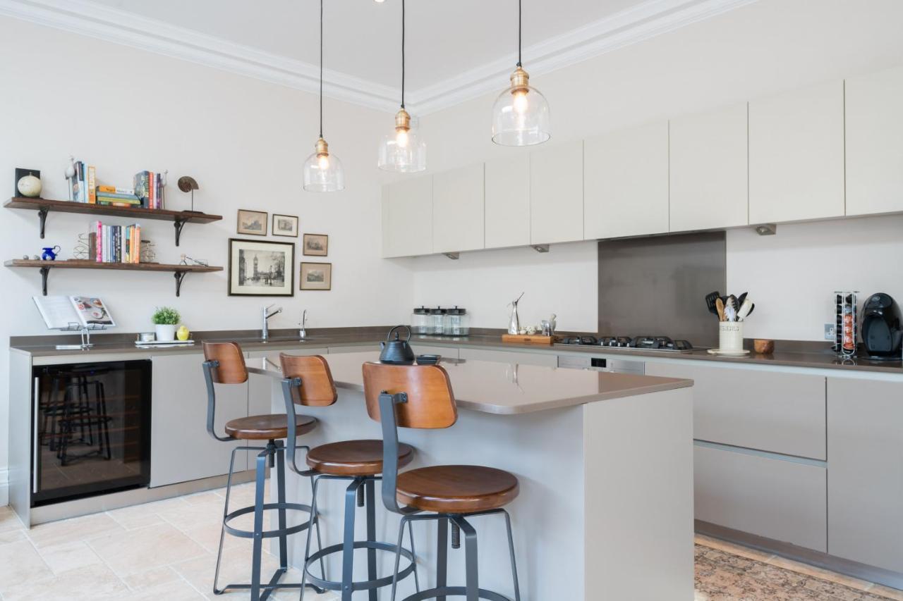 Breathtaking Putney Home With Gorgeous Garden Richmond  Ngoại thất bức ảnh