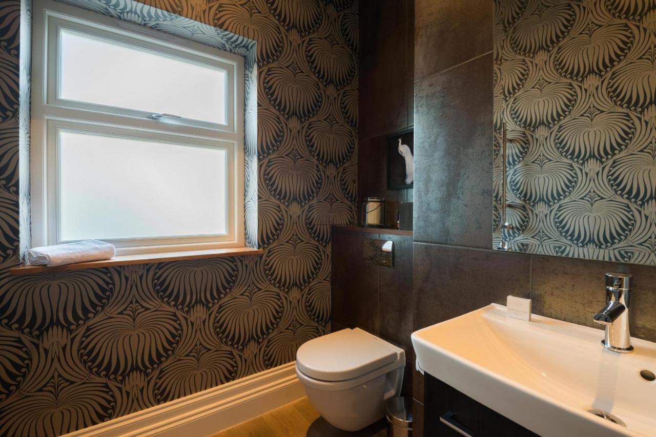 Breathtaking Putney Home With Gorgeous Garden Richmond  Ngoại thất bức ảnh