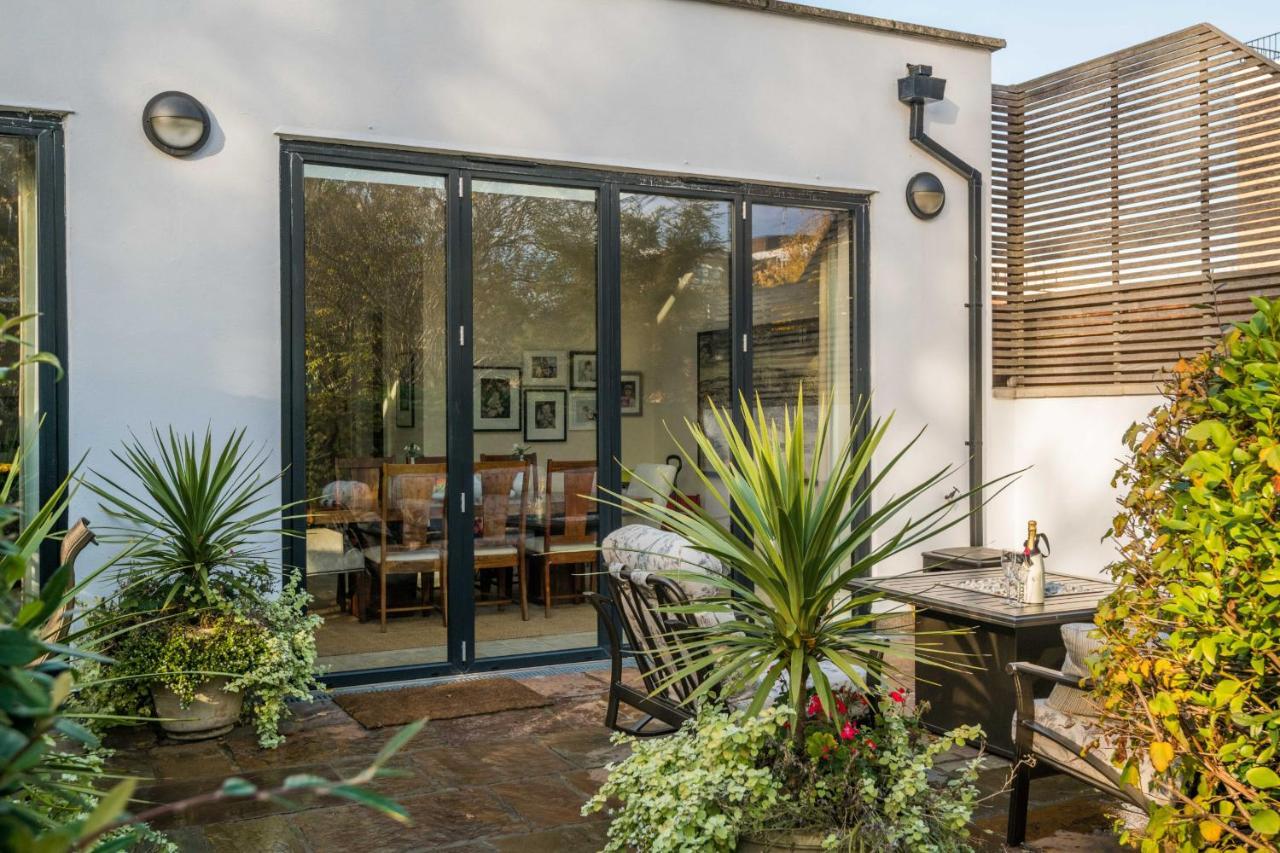 Breathtaking Putney Home With Gorgeous Garden Richmond  Ngoại thất bức ảnh