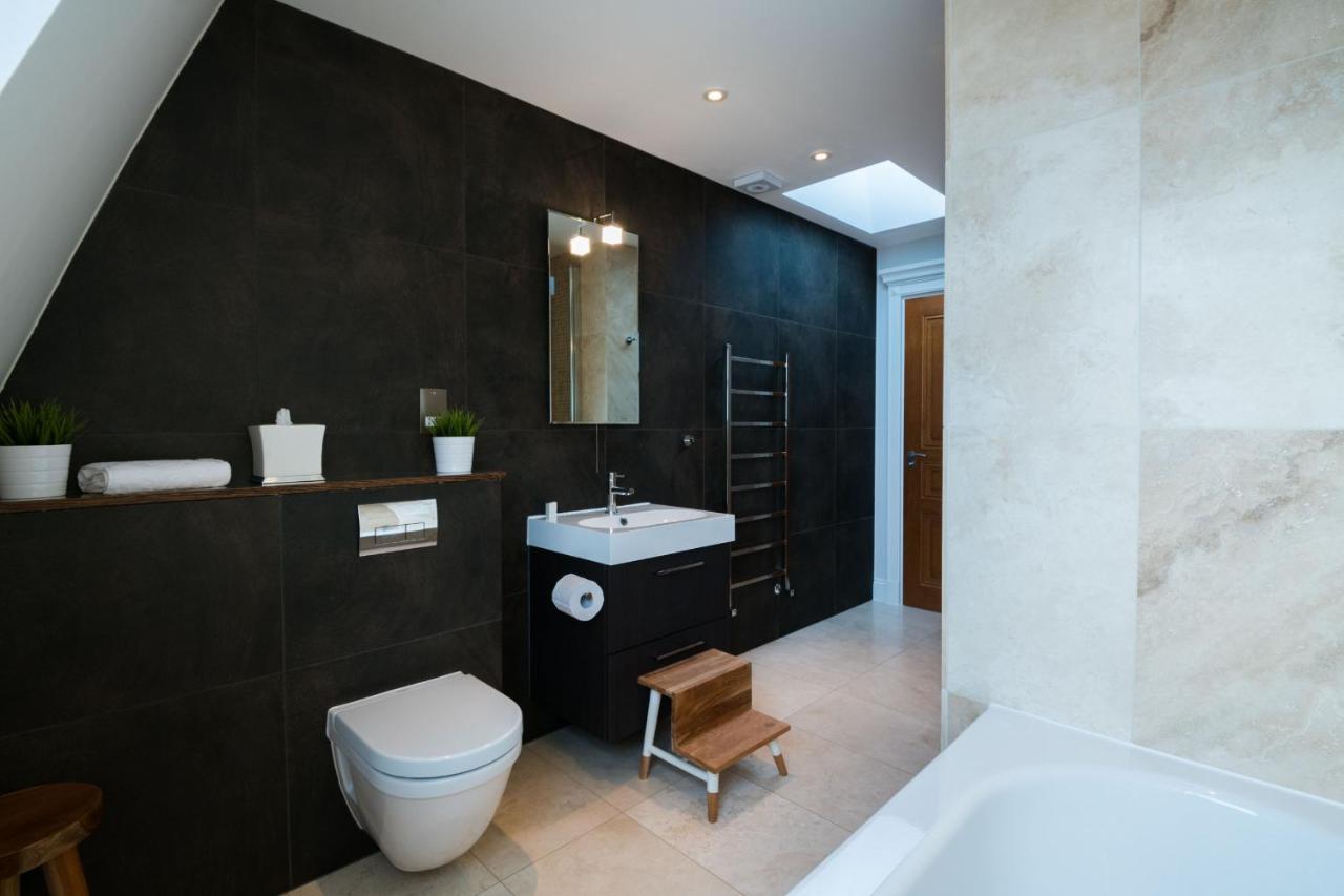 Breathtaking Putney Home With Gorgeous Garden Richmond  Ngoại thất bức ảnh